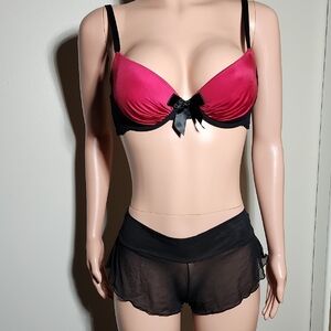 Gilligan & O'Malley Pink and Black Bra